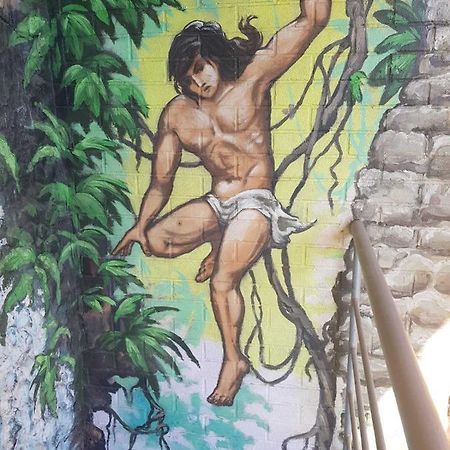 Jungle - Дом-Сказка У Моря Odesa Exterior photo