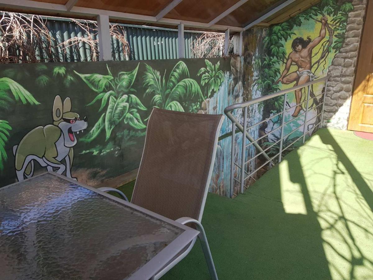 Jungle - Дом-Сказка У Моря Odesa Exterior photo